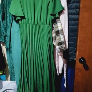 Chic Green Maxi Dress